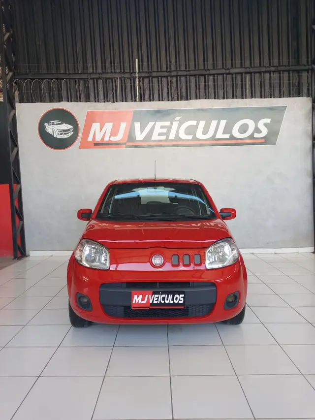 Carro Fiat Uno 2014 Vivace Celeb. 1.0 8V (Flex) 4p