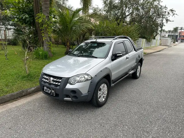 Carro Fiat Strada 2010 Adventure 1.8 8V (Flex) (Cabine Dupla)