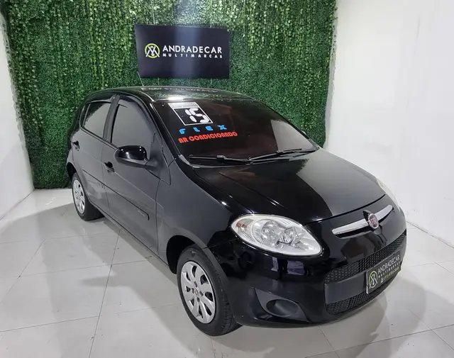 Carro Fiat Palio 2015 Attractive 1.0 Evo (Flex)