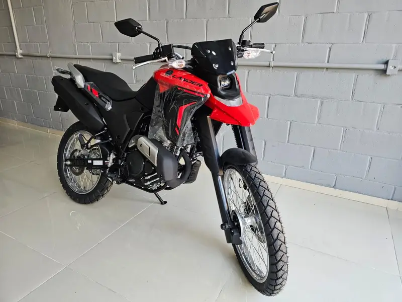 Yamaha XTZ 250 Lander Connected