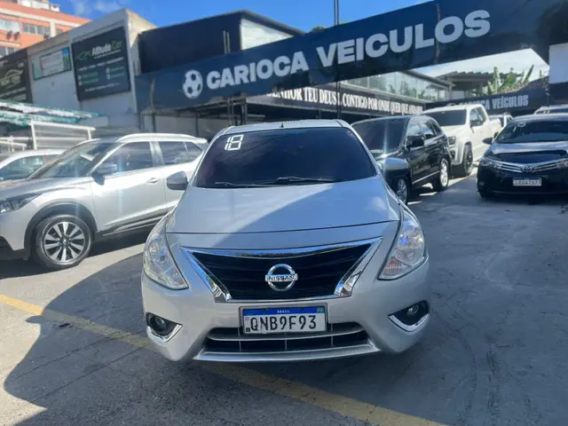 Carro Nissan Versa 2018 1.6 16V SV (Flex)
