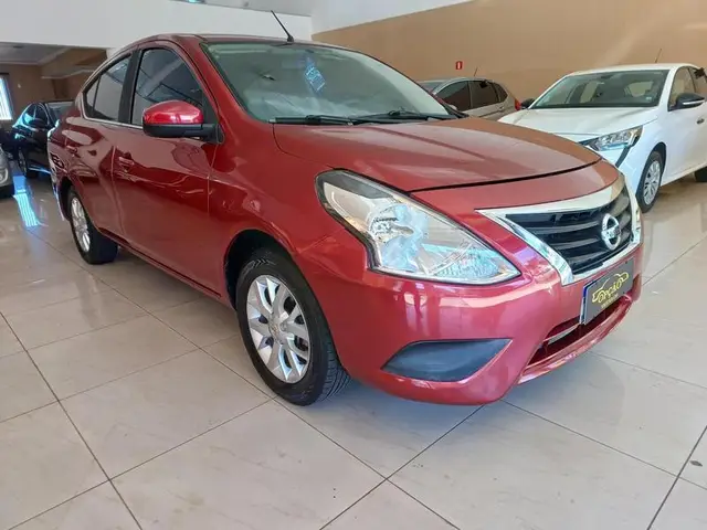 Carro Nissan Versa 2018 1.6 16V SV FlexStart CVT (Flex)
