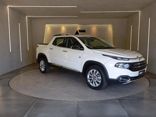Carro Fiat Toro 2019 2.0 TDI Volcano Auto 4WD