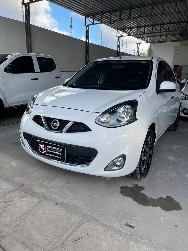 Carro Nissan March 2017 1.6 16V SL CVT (Flex)