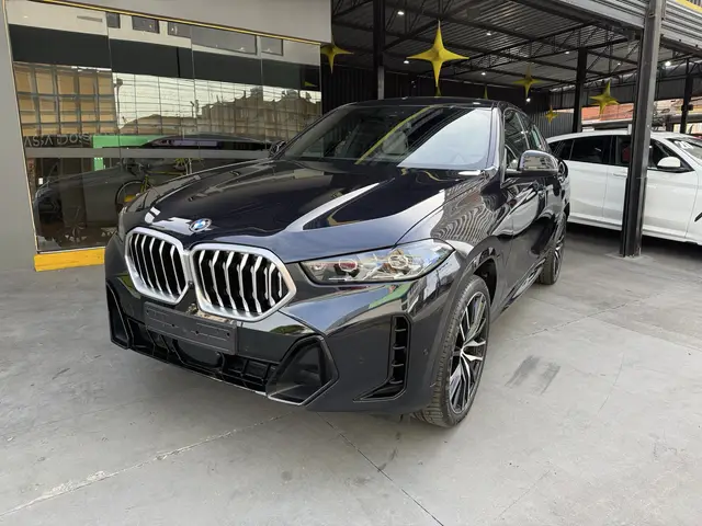 Carro BMW X6 2025 xDrive40i M Sport 3.0 Turbo (Aut.) (Híb.)