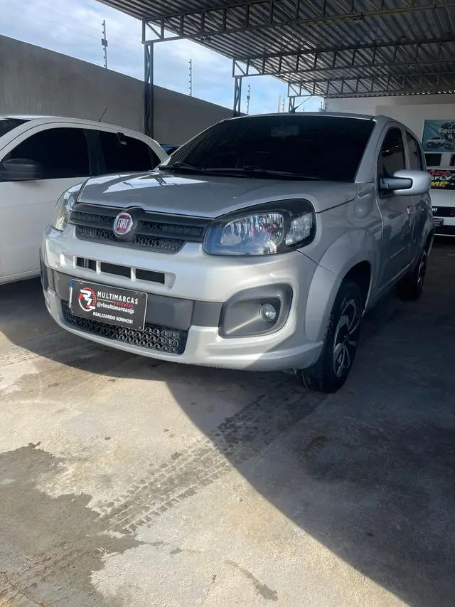 Carro Fiat Uno 2021 Attractive 1.0