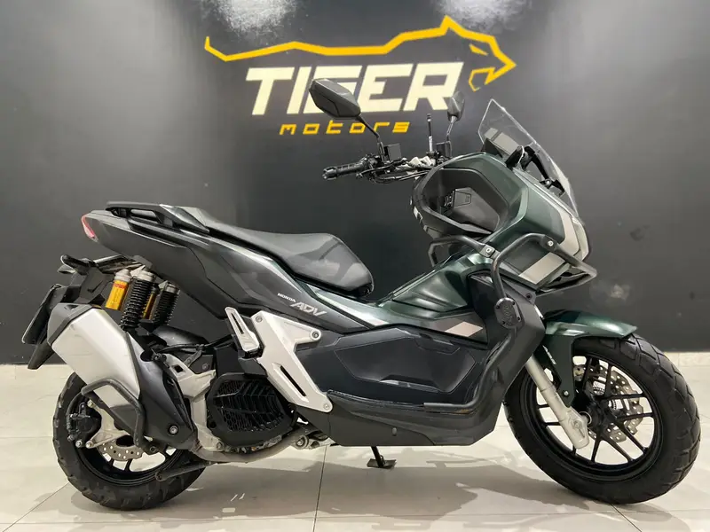 Honda ADV ABS