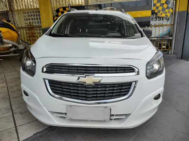 Carro Chevrolet Spin 2018 LT 5S 1.8 (Flex)