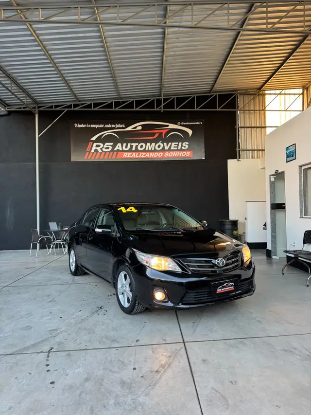 Carro Toyota Corolla 2014 2.0 Dual VVT-i Flex XEi Multi-Drive S