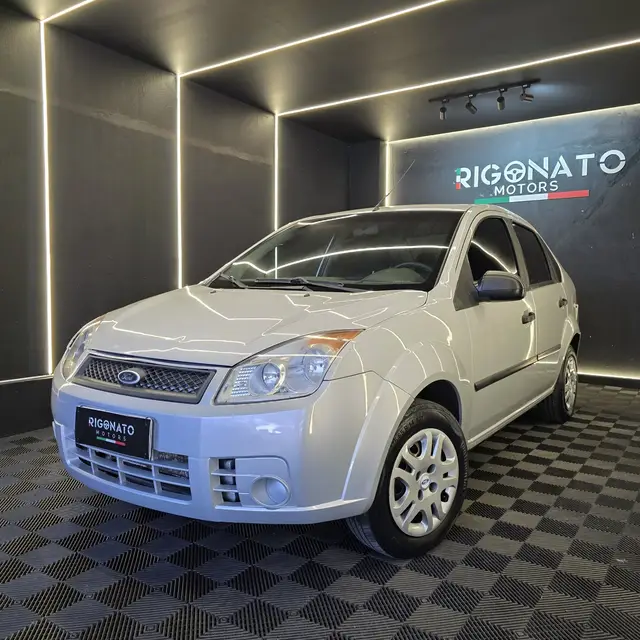Carro Ford Fiesta Hatch 2010 1.6 (Flex)