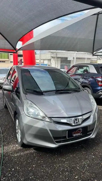 Carro Honda Fit 2014 EX/ S 1.5/ EX 1.5 Flex (Mec.)