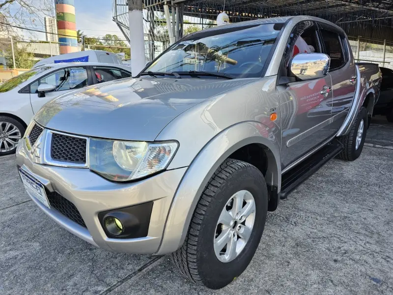 Mitsubishi L200 Triton Sport 3.5 V6 (Flex) (Aut)