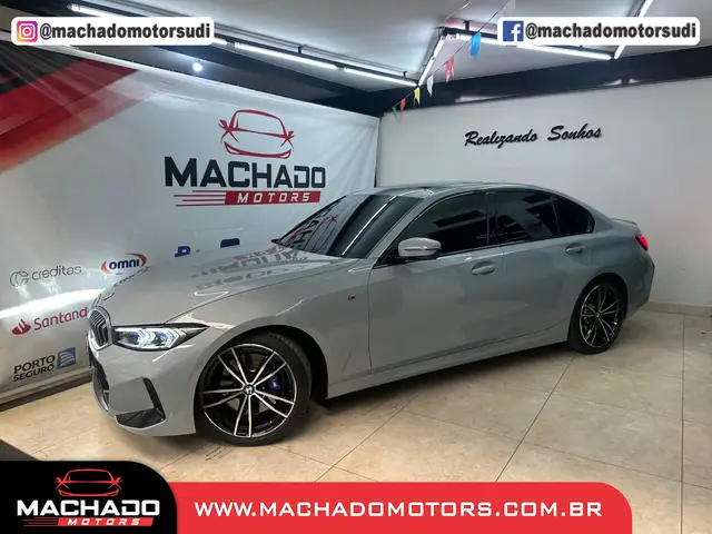 Carro BMW 320i 2024 M Sport 2.0 Turbo (Aut.)