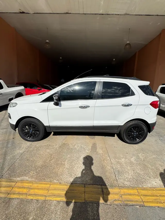 Carro Ford EcoSport 2014 Ecosport SE 2.0 16V Powershift (Flex)