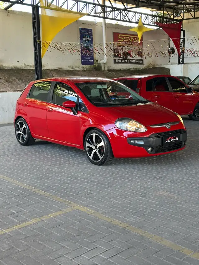 Carro Fiat Punto 2014 Attractive 1.4 (Flex)
