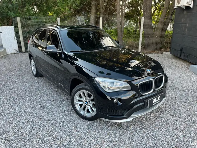 Carro BMW X1 2015 2.0 sDrive20i Activeflex