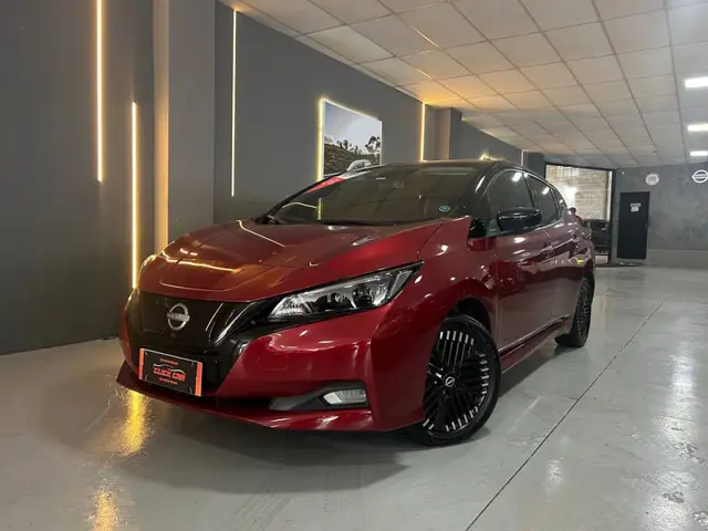 Carro Nissan Leaf 2023 40 kWh Tekna