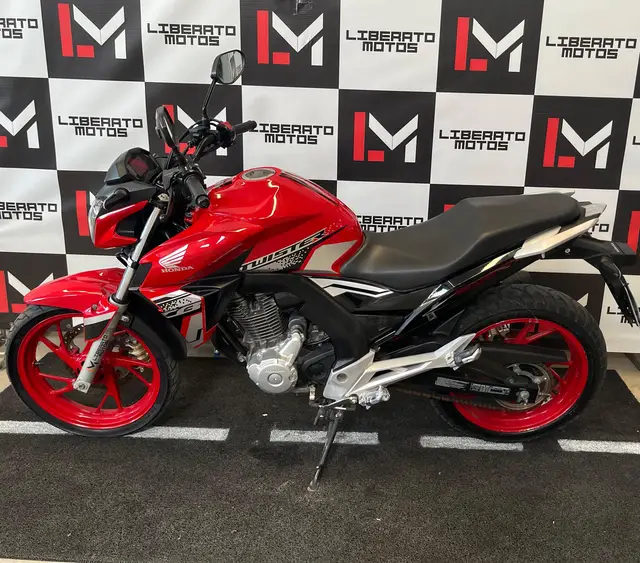 Moto Honda CB 250F Twister 2021 (CBS)