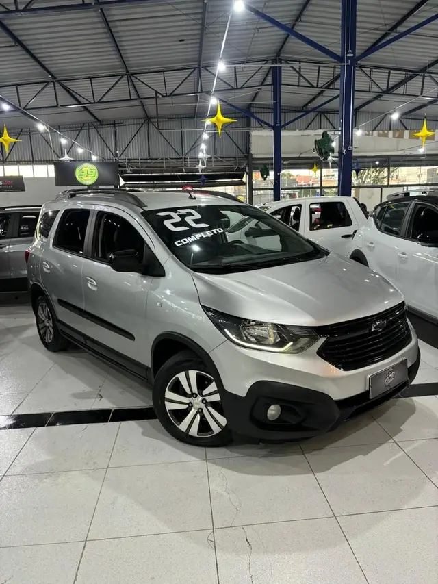 Carro Chevrolet Spin 2022 Activ 5 1.8 (Flex) (Aut)