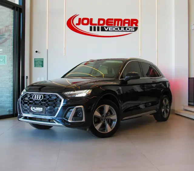 Carro Audi Q5 2022 S-line 2.0 TFSI quattro S tronic (Aut)