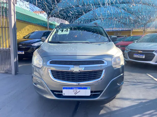Carro Chevrolet Spin 2014 LT 5S 1.8 (Aut) (Flex)