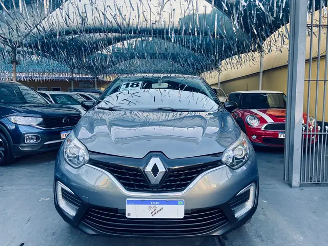 Carro Renault Captur 2018 Zen 1.6 16v SCe CVT (Flex)