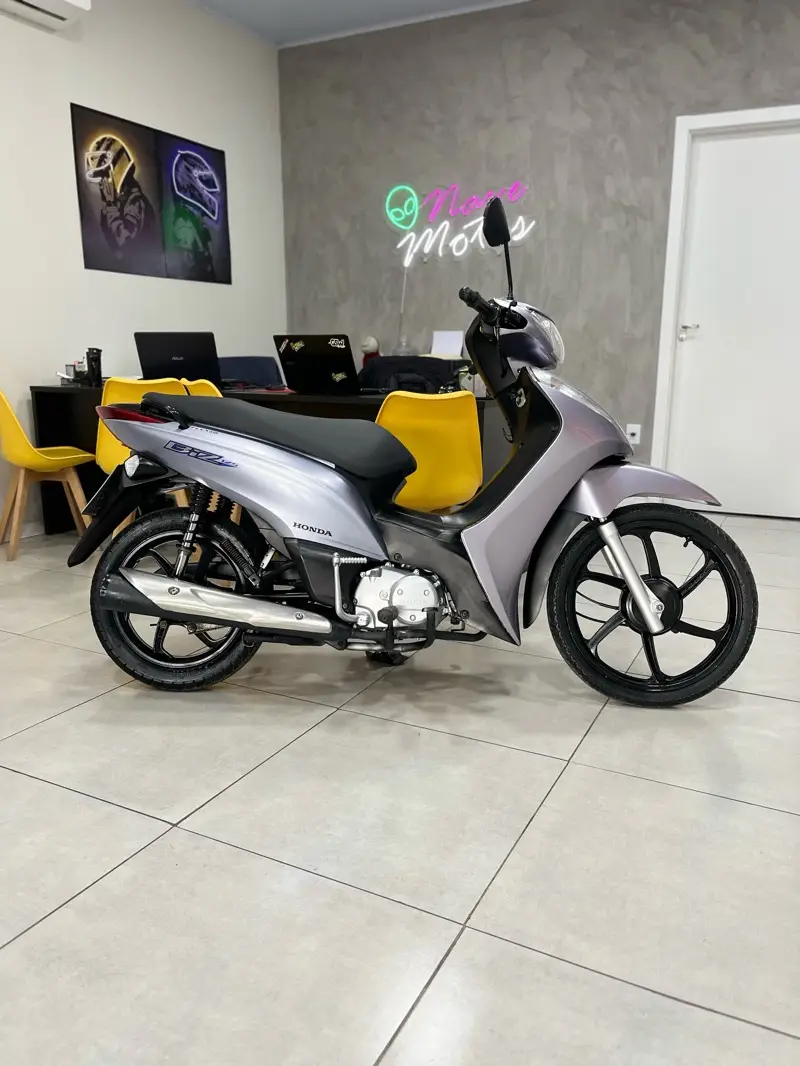 Honda Biz 125i ES