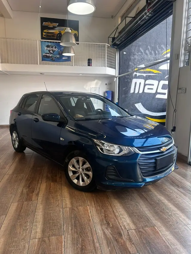 Carro Chevrolet Onix 2022 LT II 1.0 (Flex)