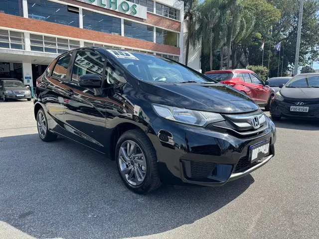 Carro Honda Fit 2015 1.5 16v LX CVT (Flex)