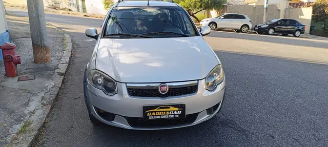 Carro Fiat Weekend 2016 Trekking 1.6 E.torQ (Flex)