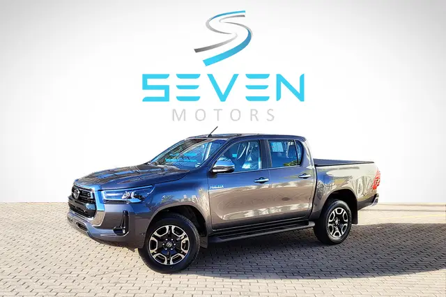 Carro Toyota Hilux Cabine Dupla 2025 SRX 4x4 2.8 Diesel