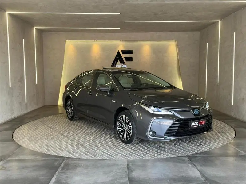 Toyota Corolla Altis Hybrid Premium 1.8 Flex