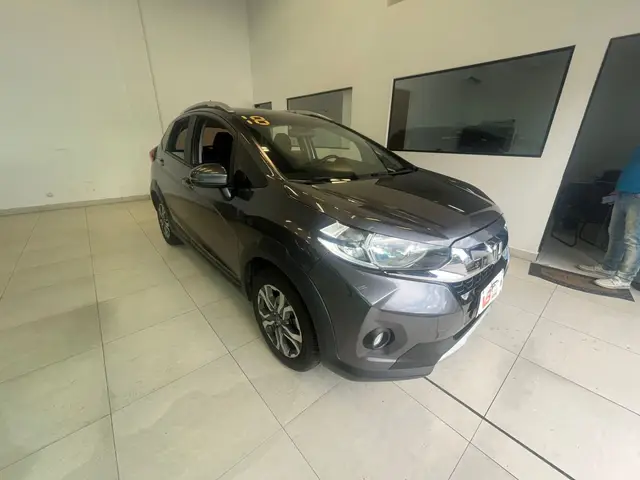 Carro Honda WR-V 2018 EX 1.5 FlexOne CVT (Flex)
