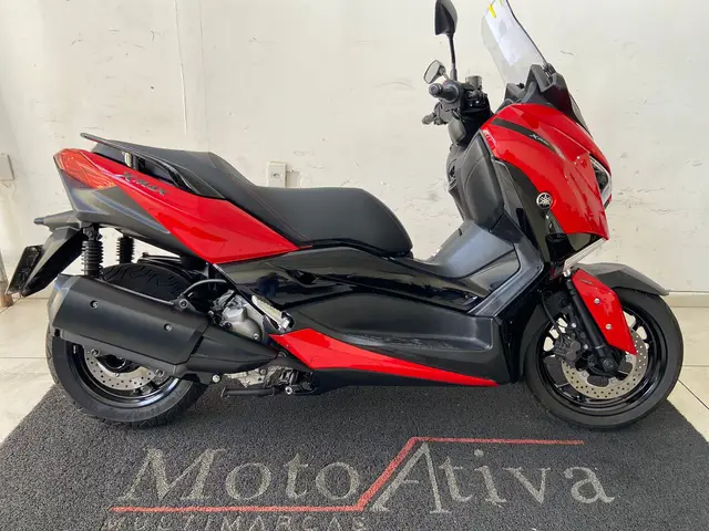 Carro Yamaha XMax 2023 ABS