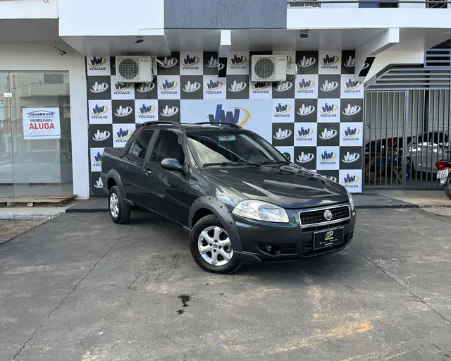 Carro Fiat Strada 2013 Working 1.4 (Flex) (Cabine Dupla)
