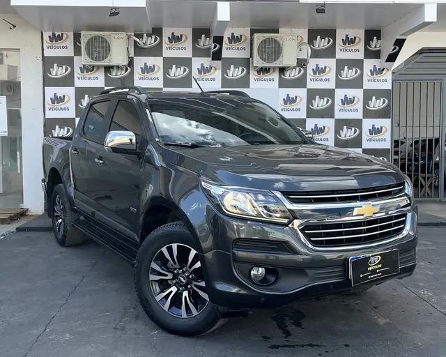 Carro Chevrolet S10 Cabine Dupla 2020 S10 2.5 ECOTEC SIDI LTZ 4x2 (Cabine Dupla) (Aut)