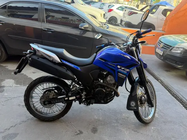Carro Yamaha XTZ 250 Lander 2023 ABS