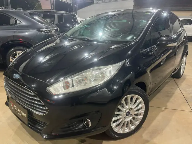Carro Ford Fiesta Hatch 2014 1.6 (Flex)