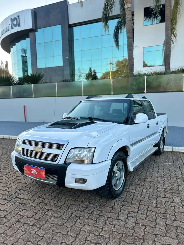 Carro Chevrolet S10 Cabine Dupla 2011 S10 Executive 4x2 2.8 Turbo Electronic (Cab Dupla)