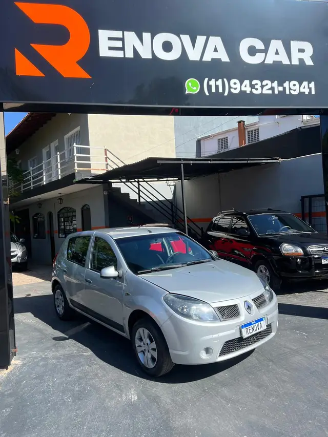 Carro Renault Sandero 2011 Expression 1.0 16V (flex)