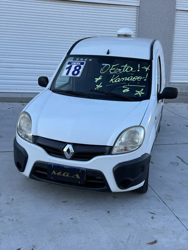 Carro Renault Kangoo Express 2018 1.6 16V (Flex)