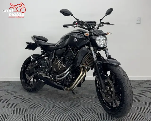 Carro Yamaha MT-07 2018 ABS