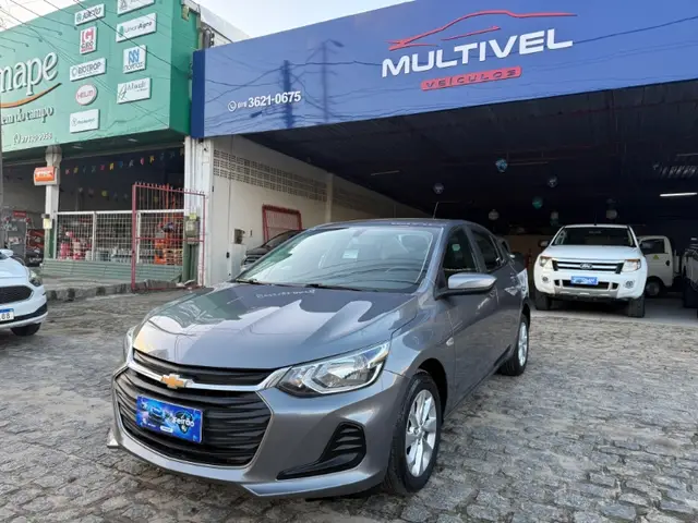 Carro Chevrolet Onix Plus 2023 LT 1.0