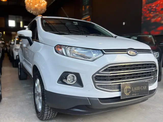 Carro Ford EcoSport 2015 TITANIUM 2.0 16V Flex 5p