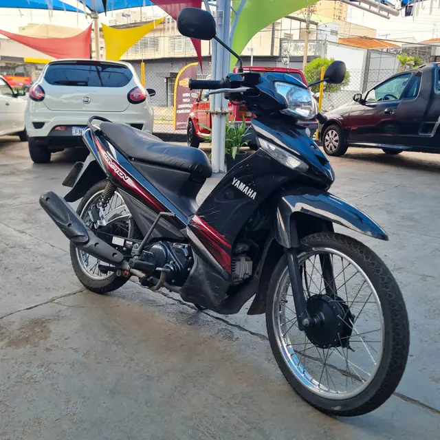 Moto Yamaha Crypton 115 2015 K