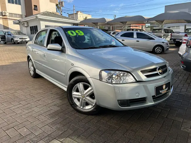 Carro Chevrolet Astra Sedan 2009 Advantage 2.0 (Flex)