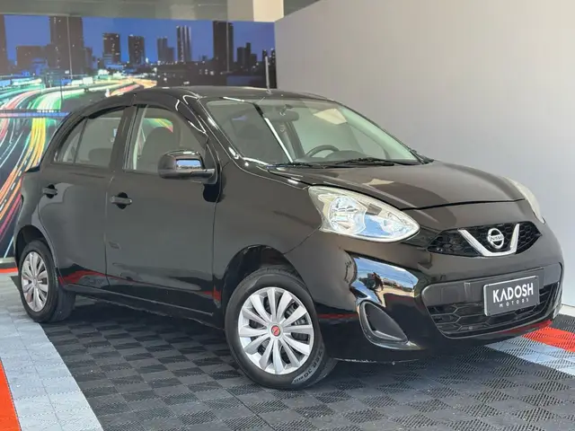 Carro Nissan March 2016 1.0 12V S (Flex)
