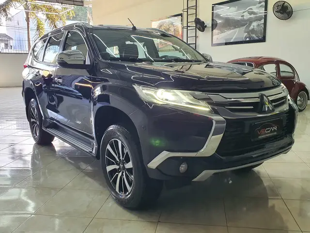 Carro Mitsubishi Pajero Sport 2020 2.4 DI-D HPE Auto 4WD