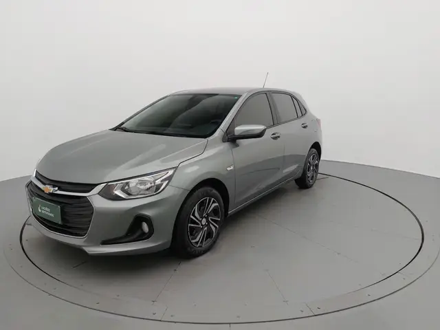 Carro Chevrolet Onix Plus 2025 LT 1.0