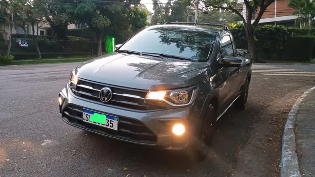 Carro Volkswagen Saveiro 2024 Trendline CS 1.6
